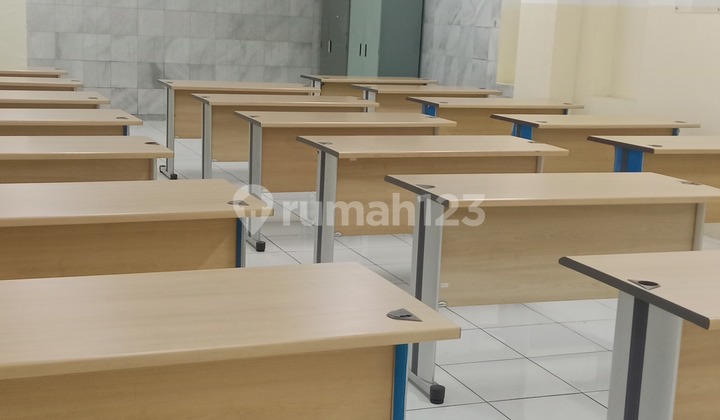 Dijual Gedung Kantor Kramat Jak Pus Kondisi Siap Pakai 4 Lantai