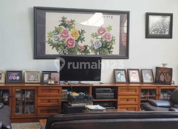 Dijual Rumah Pondok Indah 2 Lantai Siap Huni 2