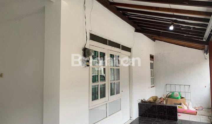 RUMAH DI DEKET KAMPUS UPN DAN KAMPUS AMIKOM 1