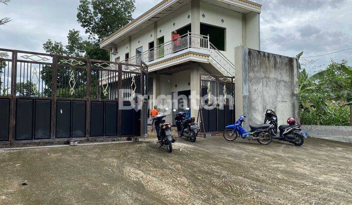 RUANG USAHA MENGUNTUNGKAN, TEMPAT LUAS, LOKASI STRATEGIS SELANGKAH JALAN KARANGMOJO SEMIN 1