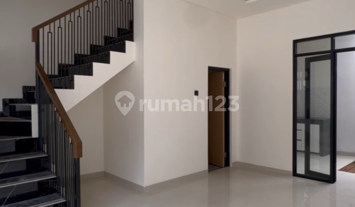 2-Story House with Easy Access in Bandung City - Cicaheum