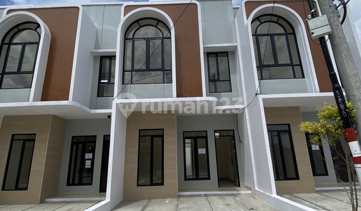 Rumah Bagus SHM di Ciwastra 2 Lantai Rumah Bagus SHM di Ciwastra 2 Lantai