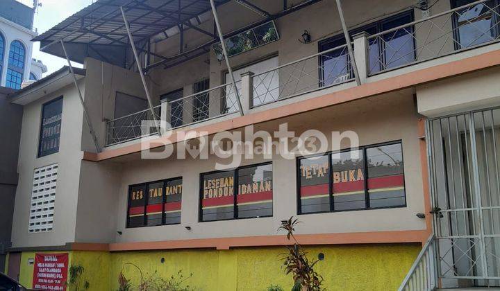 RUMAH KHUSUS LANTAI SATU POSISI PINGGIR JALAN RAYA TOL TOMANG 2