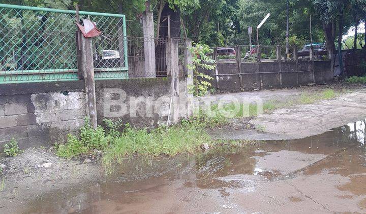 LAHAN LUAS COCOK UNTUK POOL TRUK DAN CONTAINER 2