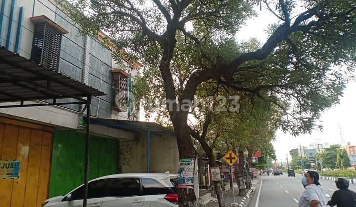 Dijual Murah Ruko/rukan 3 Gandeng Jalan Raya Slamet Riyadi Sukoharjo 2