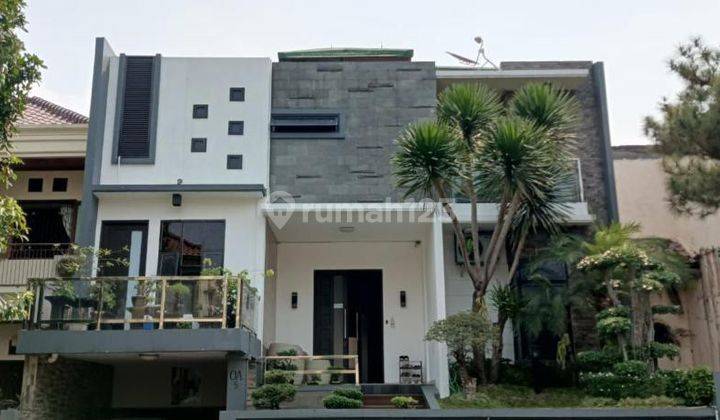 Rumah 2.5 Lantai Dijual Cepat Di Puri Sriwedari 2