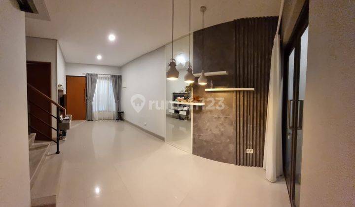 Rumah 2 Lantai Di Premier Estate Cibubur 2