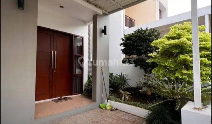 Rumah Cantik Furnished Siap Huni Di Kebagusan Jakarta Selatan  2