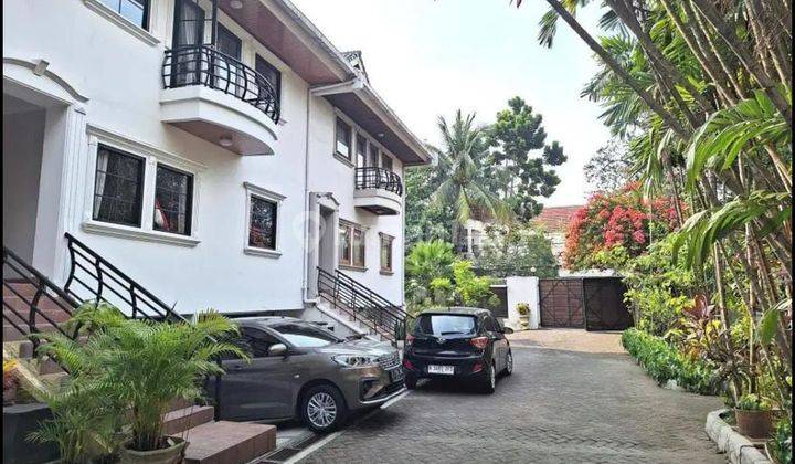 Dijual rumah nego sampai deal di Town house Kemang  1