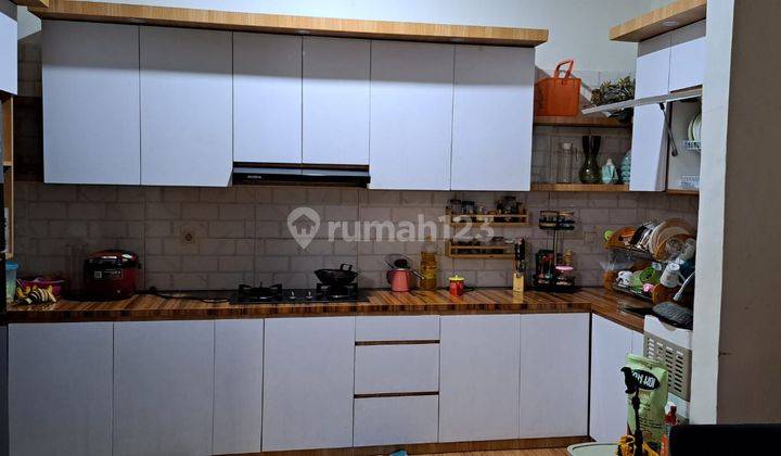 Rumah 2 Lantai Bagus Siap Huni di Metland Menteng Cakung 2