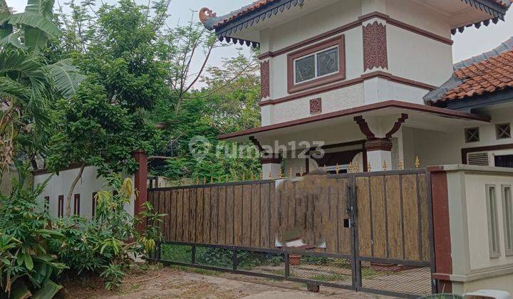 Rumah Luas Hook Kuldesak di Taman Kenari Cibubur 1