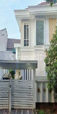 Spacious House with Pool at the Cheapest Price in Citragrand Cibubur 2