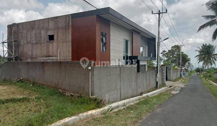 Murah Rumah 2 Lantai Luas di Kuningan Jawa Barat 2