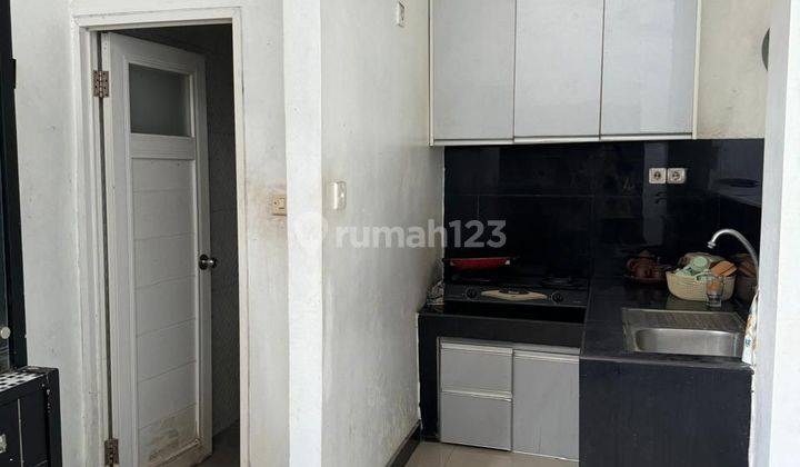 dapur rumah 2  lantai semi furnish
