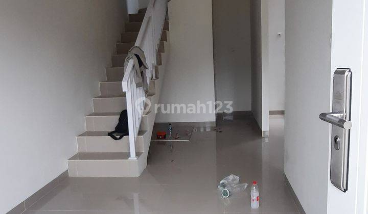 Rumah Modern Minimalis 2 Lantai di Cluster Malaka Rorotan Jakarta Utara 2