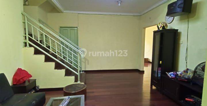 Dijual Rumah Mutiara Taman Palem Jakarta Barat 1