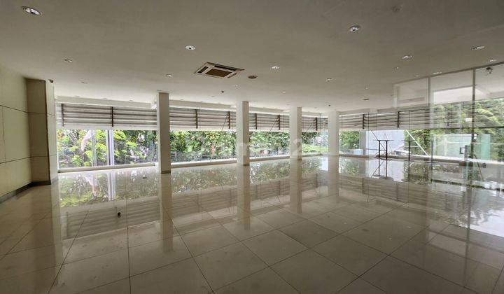 Dijual Kantor / Bangunan ex Showroom Sunter Utara 1