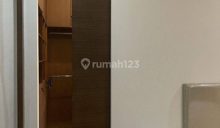 Dijual Rumah Hoek Muara Karang 2