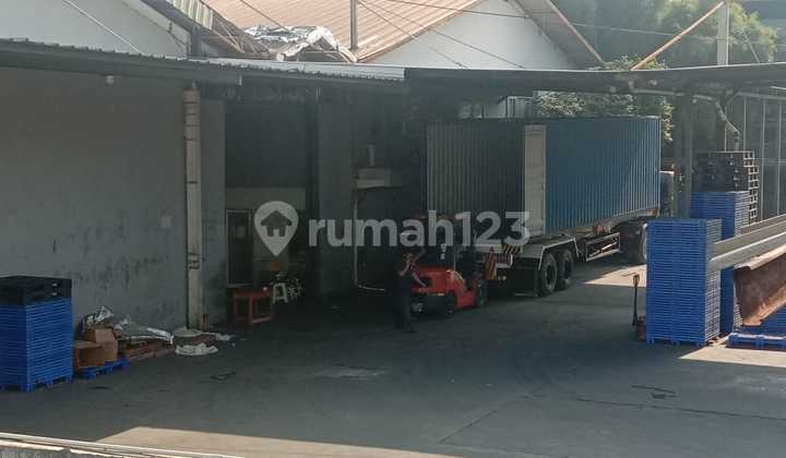 Warehouse for Rent in Kapuk Kamal, West Jakarta Warehouse for Rent in Kapuk Kamal, West Jakarta