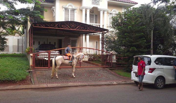 Rumah Mewah 2 Lantai Bisa Nego Di Kota Wisata Cibubur  1