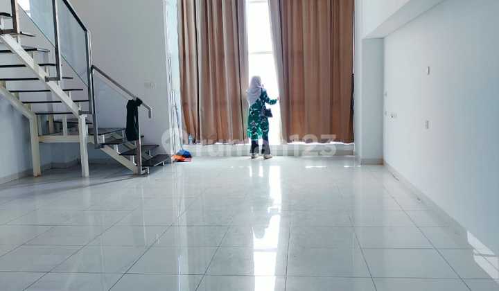 For Rent Fast 2-Story Soho Rosville BSD. For Rent Fast 2-Story Soho Rosville BSD.