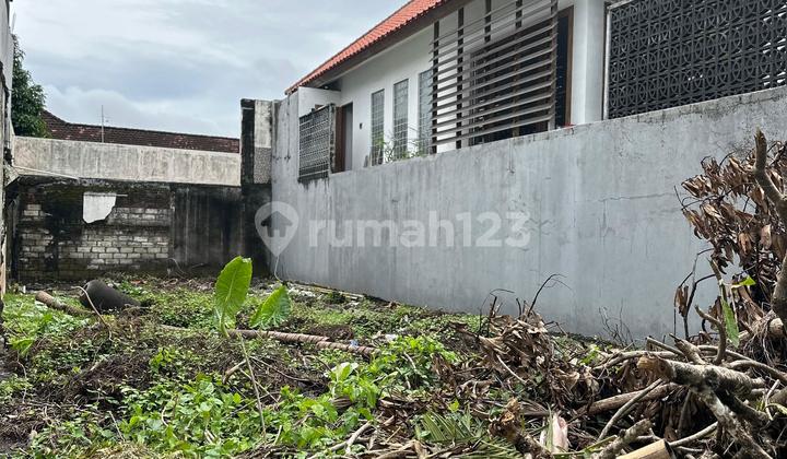 Cheap Land for Sale in the City Center Jalan Trijata Denpasar Bali. Cheap Land for Sale in the City Center Jalan Trijata Denpasar Bali.