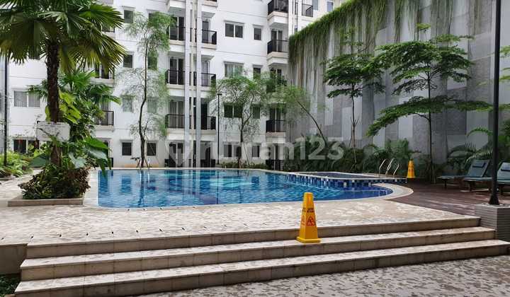 Dijual Apartemen Signature Park Grande (2 unit studio connecting