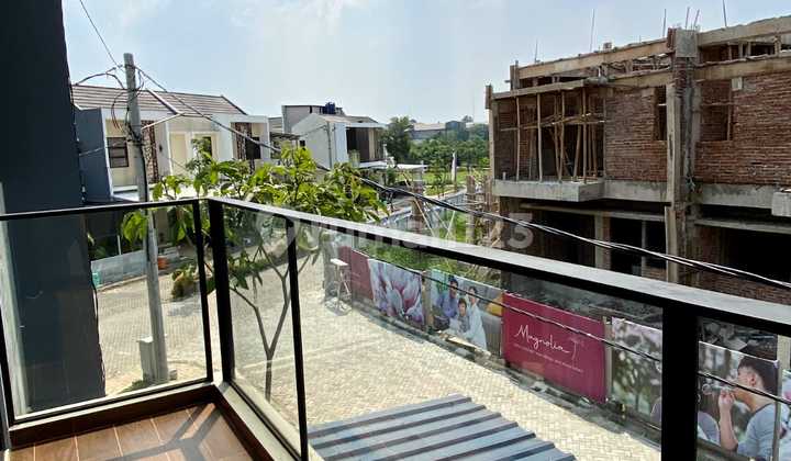 RUMAH SIAP HUNI HANYA 4 MENIT KE PINTU TOL MARTADINATA RESIDENCE 2