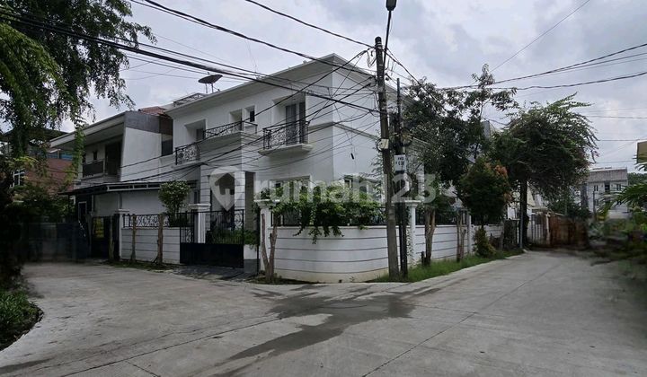 Rumah Siap Huni Posisi Hoek Rumah Siap Huni Posisi Hoek