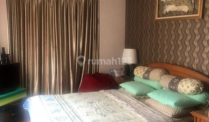 Rumah Delatinos 2 Lantai Hoek Shm Furnished Siap Huni  2