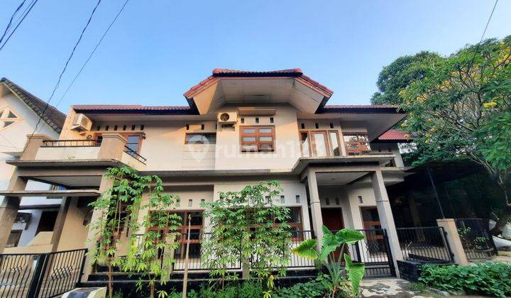 Rumah Hook di Perkici Bintaro 1