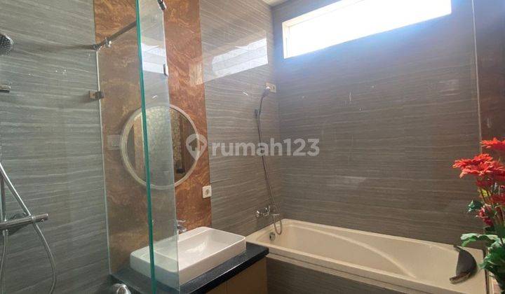 Rumah 2 Lantai Full Furnish Siap Huni di Bukit Mas Rempoa, Jaksel 2