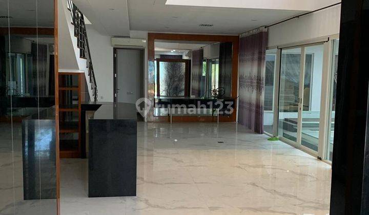 Dijual Rumah Second Minimalis Graha Famili  2