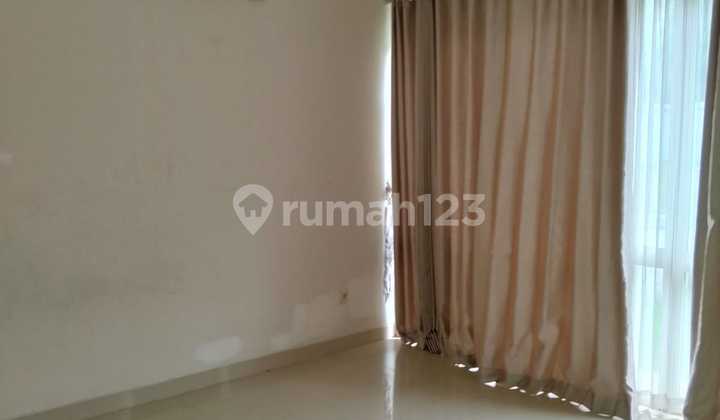 Ready-to-Occupy Modern House with Mountain View, Near Toll Gate in River View Cluster, Sentul City, Bogor Ready-to-Occupy Modern House with Mountain View, Near Toll Gate in River View Cluster, Sentul City, Bogor