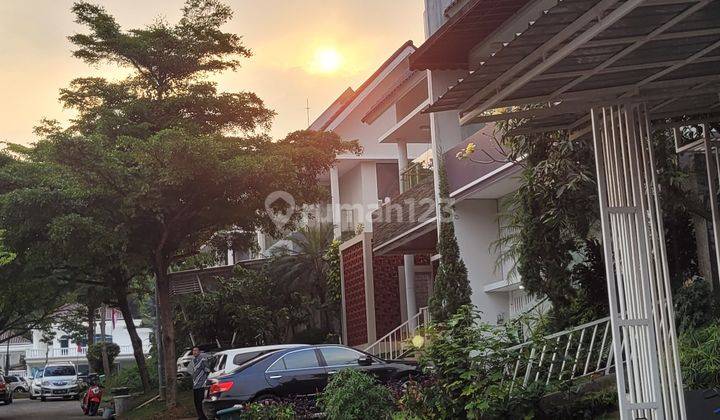 Rumah Hook Dengan View Dan Kolam Renang Di Klaster Hill Top Sentul City Bogor  2