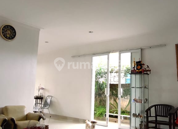 Rumah Downslope Bagus  Dengan Halaman Luas Di Cluster Bukit Golf Hijau, Sentul City, Bogor 2