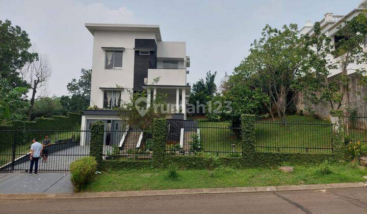 Rumah Mewah 2 Lantai Dengan View Golf SHM Di Cluster Taman Parahyangan Golf Sentul City Bogor 1