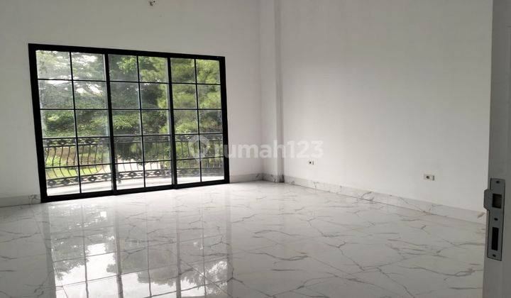 Rumah Mewah Baru 2 Lantai Hook Dengan Private Pool SHM Dekat Dengan Pintu Tol Di Cluster River View Sentul City Bogor 2