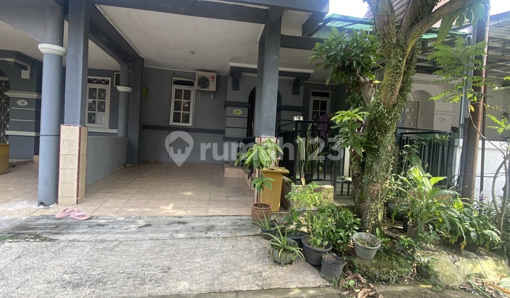 Rumah Minimalis SHM dengan Mezanin Dekat ke Aeon di Cluster Taman Victoria Sentul City Bogor 2