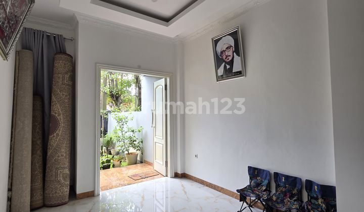 Rumah Siap Huni Dengan Rooftop View Gunung Pancar Shm Di Cluster Taman Legian Sentul City Bogor 2