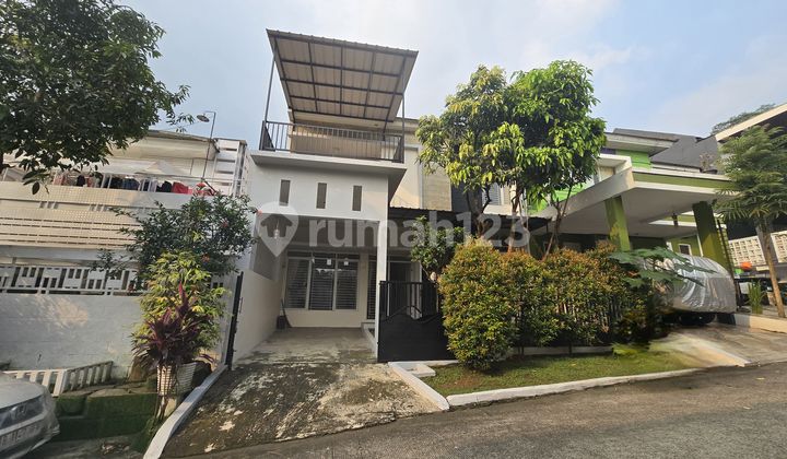 Rumah 2 Lantai Siap Huni Dekat Ke Pintu Tol Di Cluster Taman Equator Sentul City Bogor 2