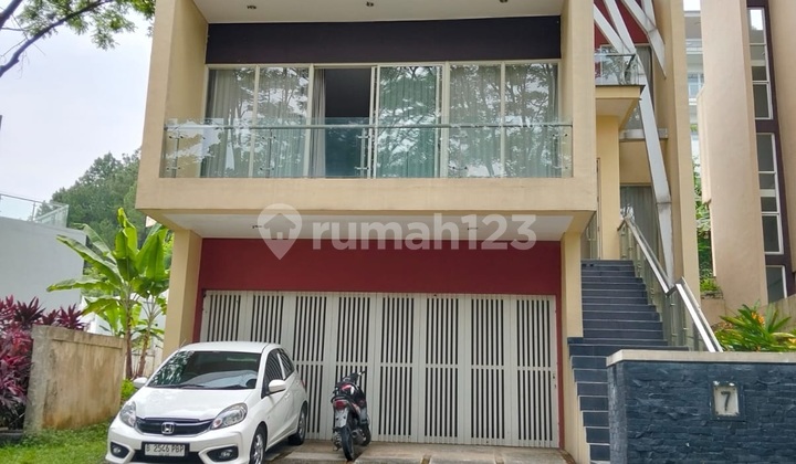 Ready-to-Occupy Modern House with Mountain View, Near Toll Gate in River View Cluster, Sentul City, Bogor Ready-to-Occupy Modern House with Mountain View, Near Toll Gate in River View Cluster, Sentul City, Bogor