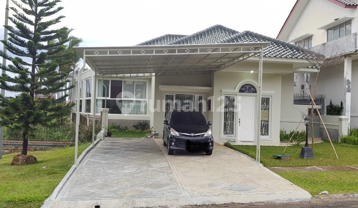 Ready-to-Occupy House with Downslope Mountain View in Shm Cluster at Green Golf Hill, Sentul City, Bogor