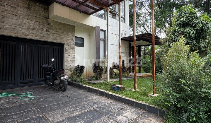 Rumah Hook 2 Lantai Siap Huni SHM di Cluster The Atmosphere Sentul City Bogor 2