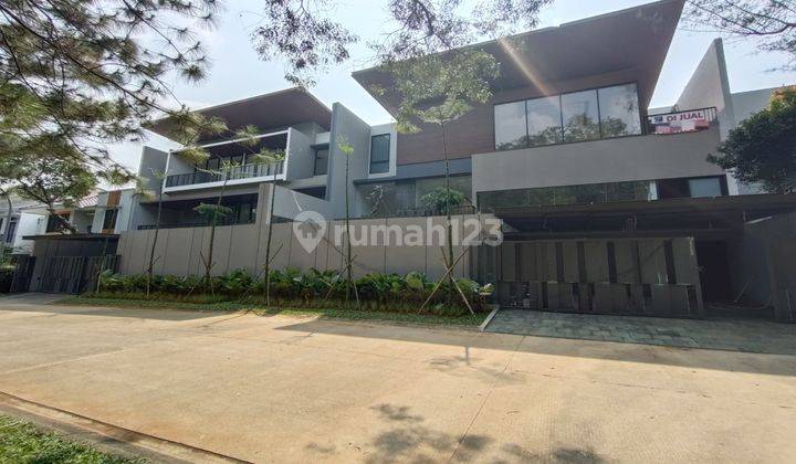 Rumah Mewah Modern Tropis Dengan Private Pool Depan Green Dekat Ke Pintu Tol Di Cluster Casablanca Sentul City Bogor 2