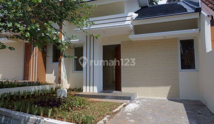 Rumah 1 Lantai Siap Huni View Gunung Shgb Di Cluster Taman Tampak Siring Sentul City Bogor 1