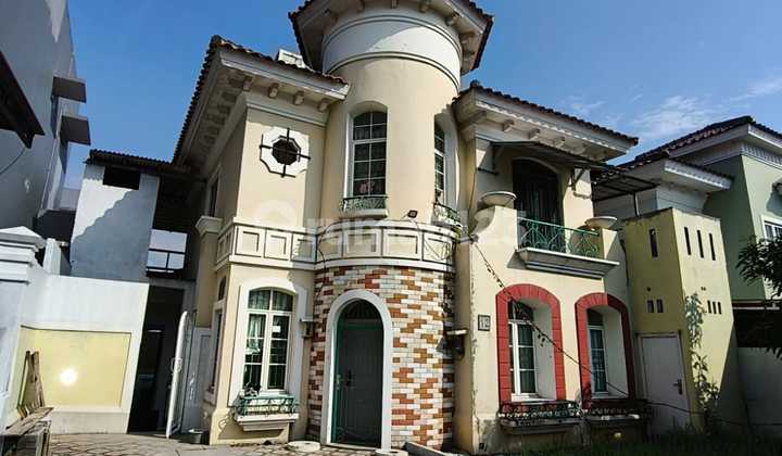 Rumah 2 Lantai Dengan Private Pool Shm Dekat Ke Jalan Tol Di Cluster Sierra Madre Sentul City Bogor 2