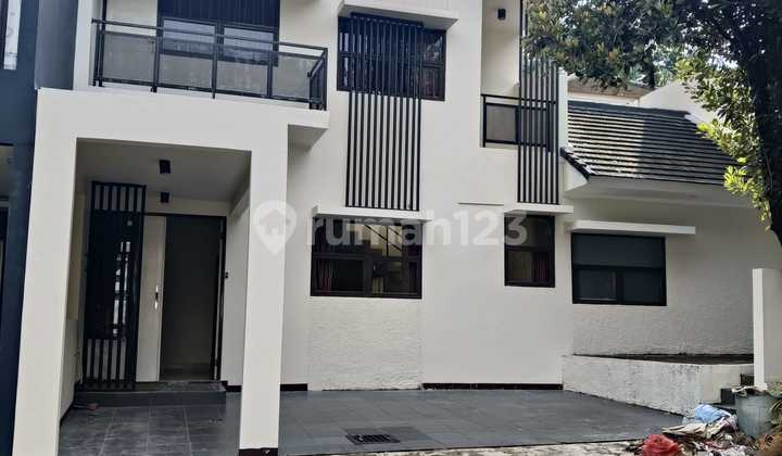 Ready-to-Live 2-Story House Near Toll Gate with SHM in Equator Cluster, Sentul City, Bogor