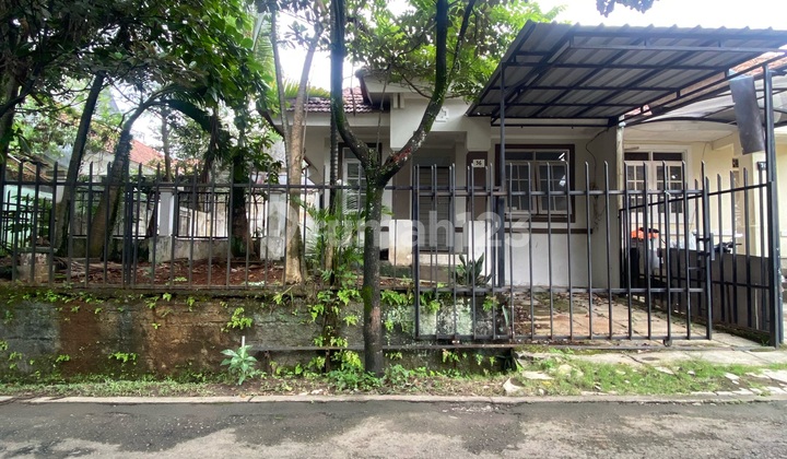 Rumah Satu Lantai Dengan Halaman Luas Di Cluster Taman Pasadena Sentul City Bogor Rumah Satu Lantai Dengan Halaman Luas Di Cluster Taman Pasadena Sentul City Bogor