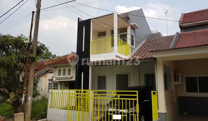 Rumah Bagus 2 Lantai Siap Huni dengan View Pegunungan SHM di Cluster Taman Udayana Sentul City Bogor 2